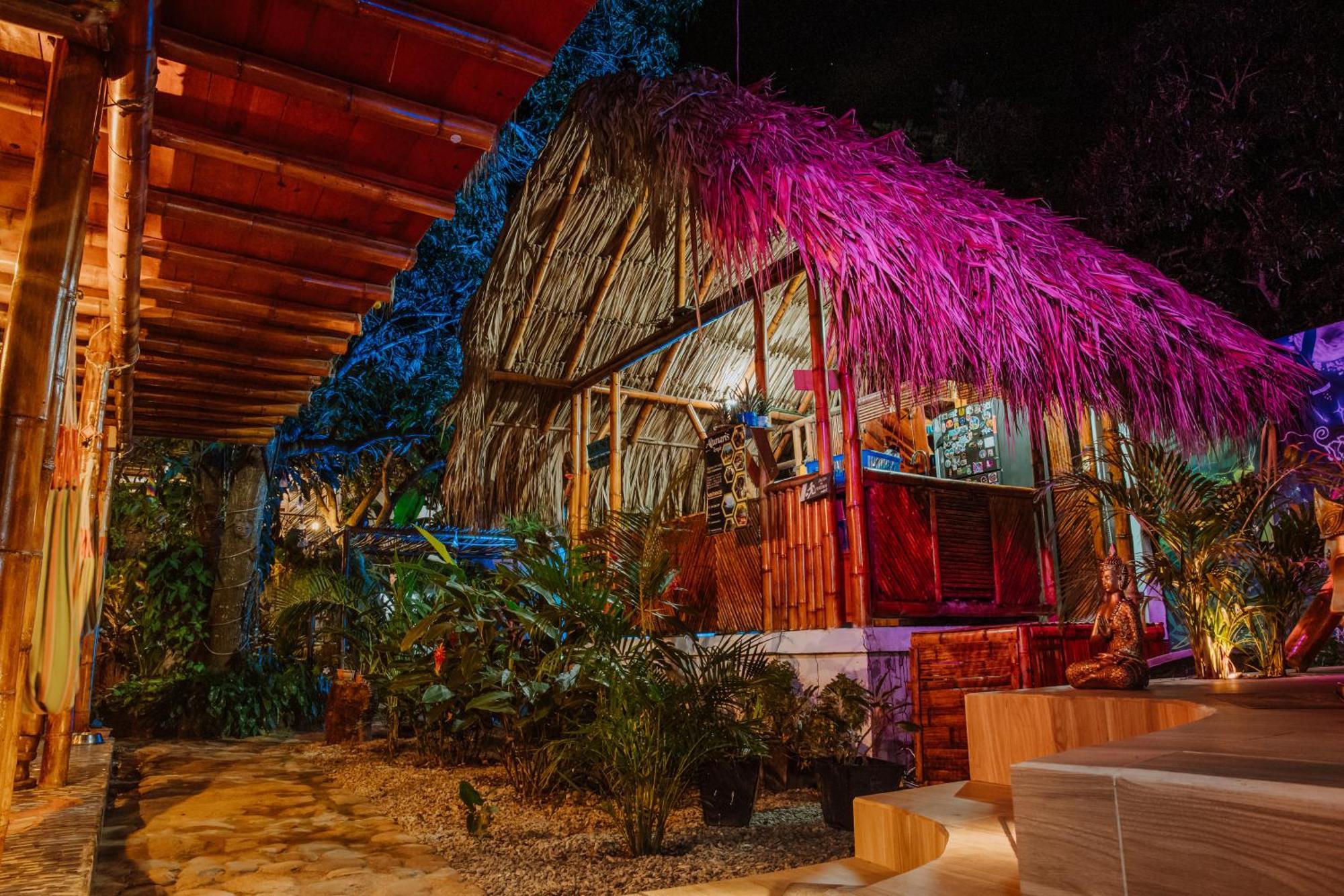 Kasakola Hotel ปาโลมิโน ภายนอก รูปภาพ